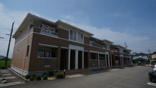 三重県津市一志町新沢田 賃貸アパート