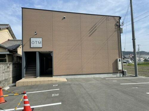 兵庫県姫路市大津区天満 2階建