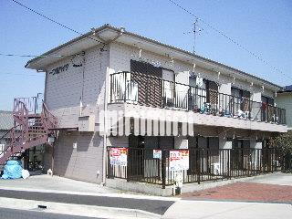 一つ山ハイツ 2階建