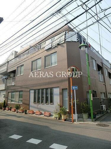メゾンボヌール 3階建