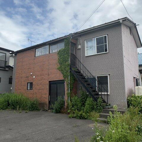 北海道室蘭市絵鞆町１丁目 賃貸アパート