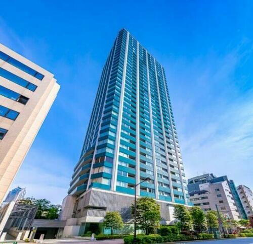 シティタワー新宿新都心 36階建