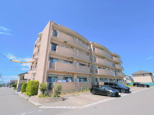 グランツコート 4階建