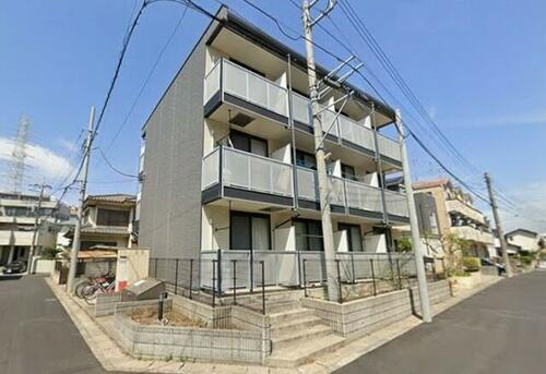 神奈川県横浜市旭区東希望が丘 3階建