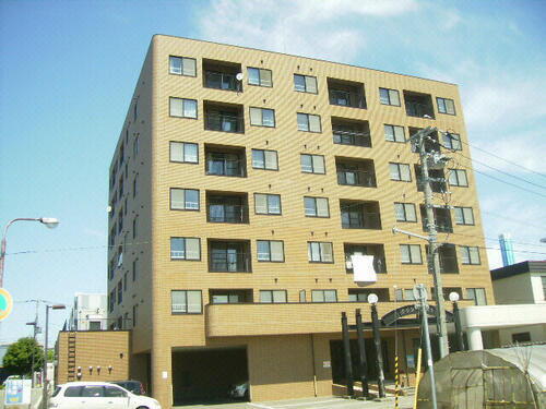 北海道札幌市東区北四十一条東１４丁目 賃貸マンション