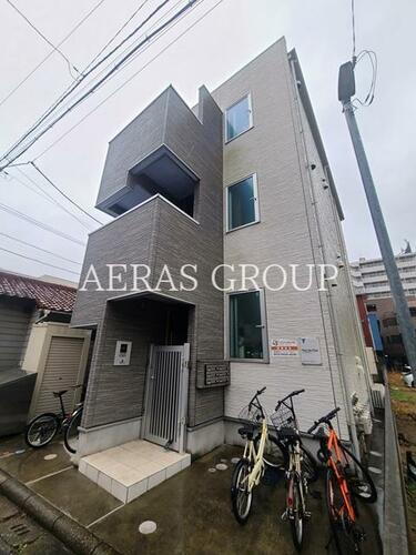 Ｐｌａｃｅ　ｄｅｓ　ｖｉｃｋｅ 3階建