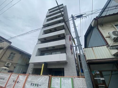 大阪府大阪市都島区都島中通３丁目  9階建