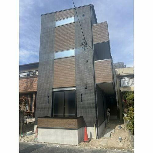 ＢＥＬＬＥ　ＲＯＳＥ港北 3階建
