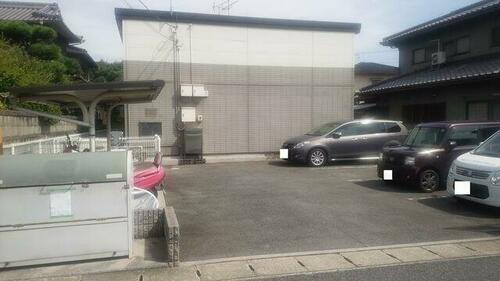 広島県福山市春日町３丁目 テラスハウス