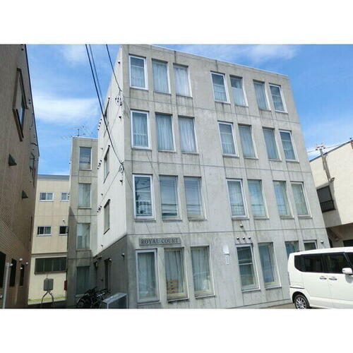 北海道札幌市白石区菊水七条１丁目 4階建