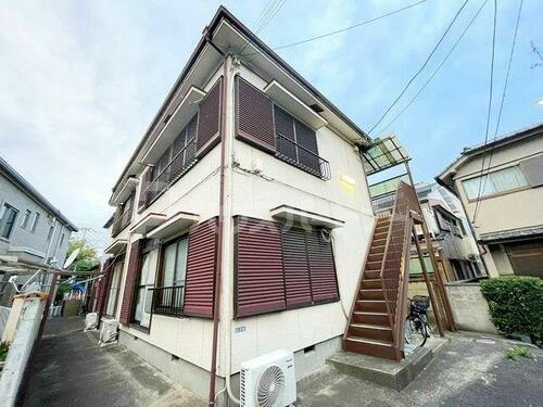 第一中島荘 2階建
