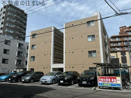 Ｓｔｒａｈｌ澄川（シュトラールスミカワ）