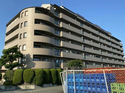 ロイヤルシャトー手柄南 8階建
