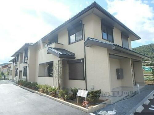 京都府京都市右京区嵯峨鳥居本中筋町 賃貸アパート