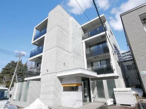 Ｃａｓａ　ｄｅ　ｌａ　ｆａｍｉｌｉａ 4階建