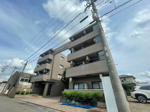 ベストハイツ三ツ井