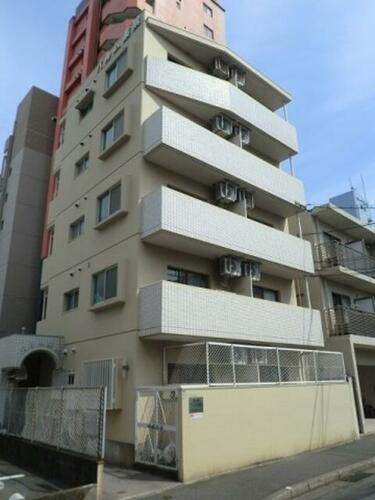 パルム薬院 5階建