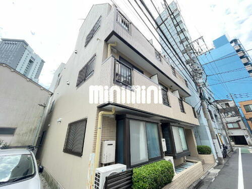 ルミエール市ヶ谷 4階建