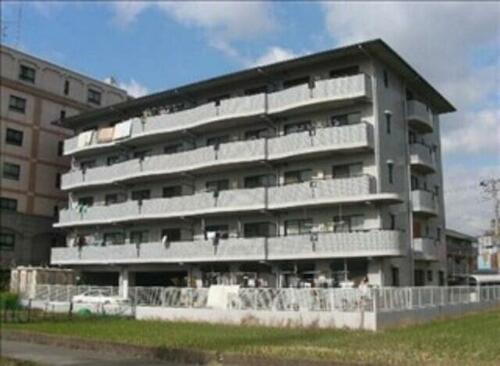サニーウェル南茨木 5階建