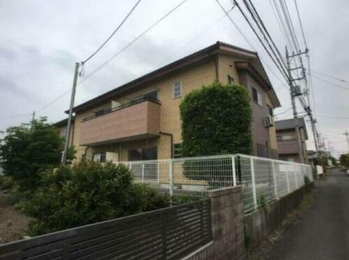 群馬県前橋市青梨子町 2階建