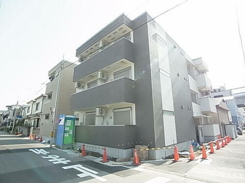 兵庫県神戸市東灘区御影本町８丁目 築11年10ヶ月 3階建