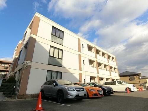 レーブ９５ 3階建