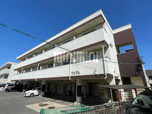 ワッフル 3階建
