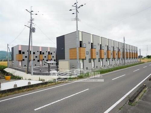 プレミアムアイランド尾崎Ⅰ 2階建
