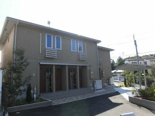 兵庫県宝塚市宮の町 築9年7ヶ月 2階建