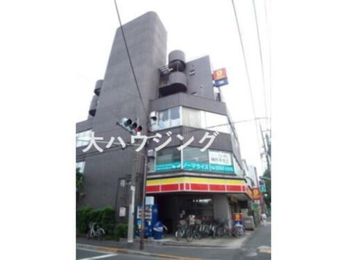 東京都大田区中央８丁目 6階建