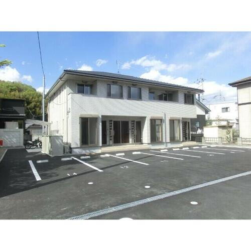シャガール　Ａ棟 2階建