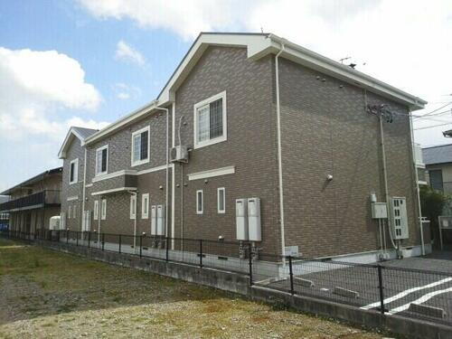 三重県鈴鹿市算所１丁目 2階建
