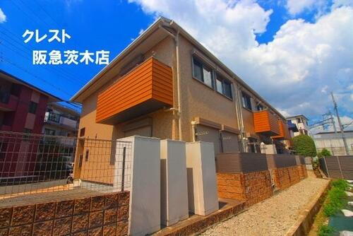 エスポワール　セゾン 2階建