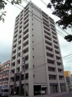 北海道札幌市中央区北一条西１９丁目 14階建