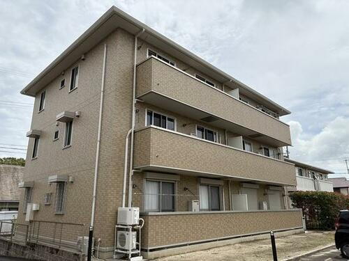 三重県四日市市大字東阿倉川 賃貸アパート