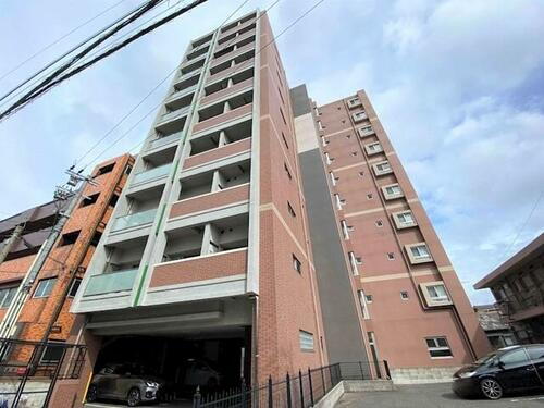 福岡県北九州市戸畑区初音町 10階建