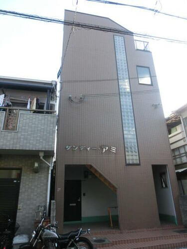 ダンディーアミ 3階建