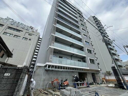 兵庫県尼崎市塚口町１丁目 11階建