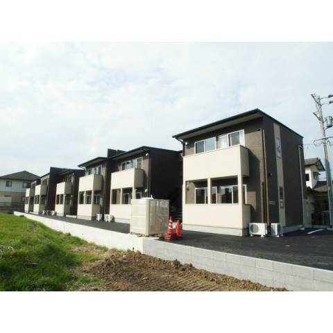 ロマネスク大石町 2階建