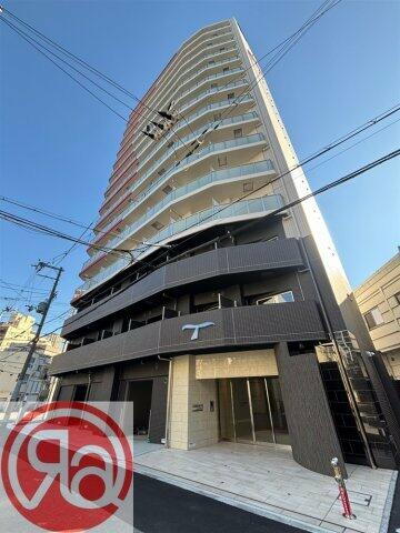 セレニテ難波ミラク参番館 15階建