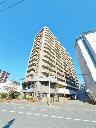 福岡県北九州市小倉北区原町２丁目 15階建