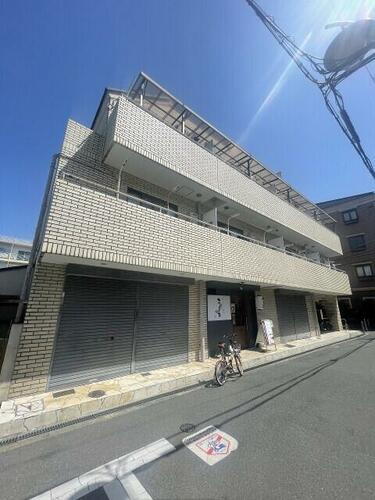 矢内ハイツ服部 4階建