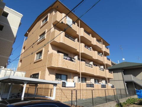 Ｅｓｔａｃｉｏｎ 4階建