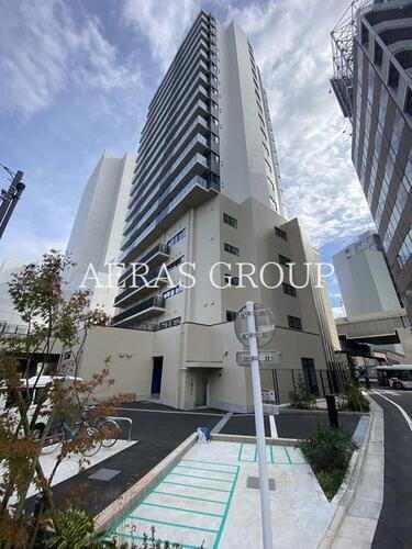 東京都目黒区青葉台４丁目 地上18階地下1階建