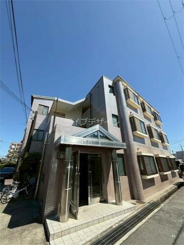 兵庫県尼崎市武庫之荘７丁目 3階建 築33年