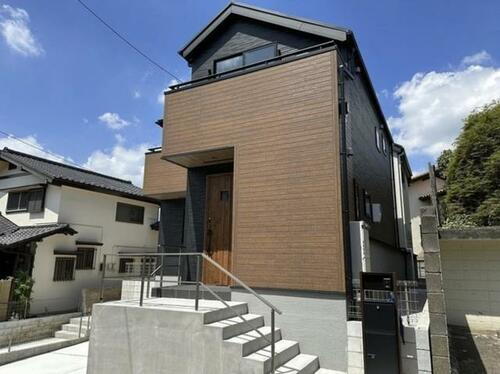 東京都多摩市連光寺１丁目 賃貸一戸建て