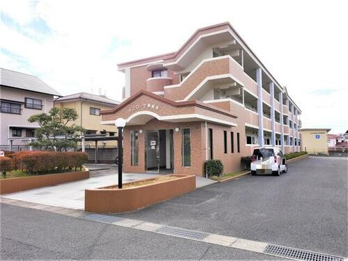 サンローゼ楠橋南 3階建