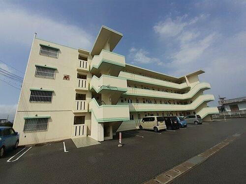 沖縄県うるま市字赤野 賃貸マンション