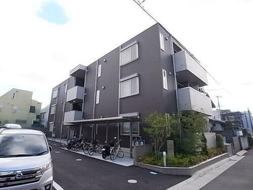 カーサフォレスタ塚口 3階建