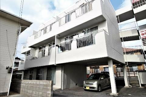 岡山県岡山市中区関 3階建